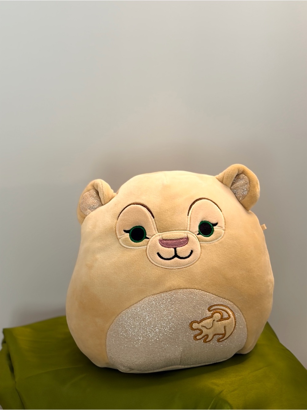 Squishmallows Beige Lion Plush with Sparkle Belly